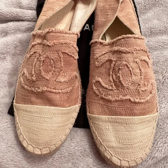 CHANEL Shoes Sale Nwot Chanel Espadrilles Sz Runs Small